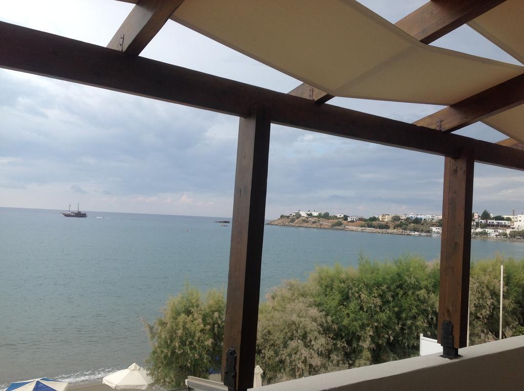Eva Rooms Makrýgialos Esterno foto