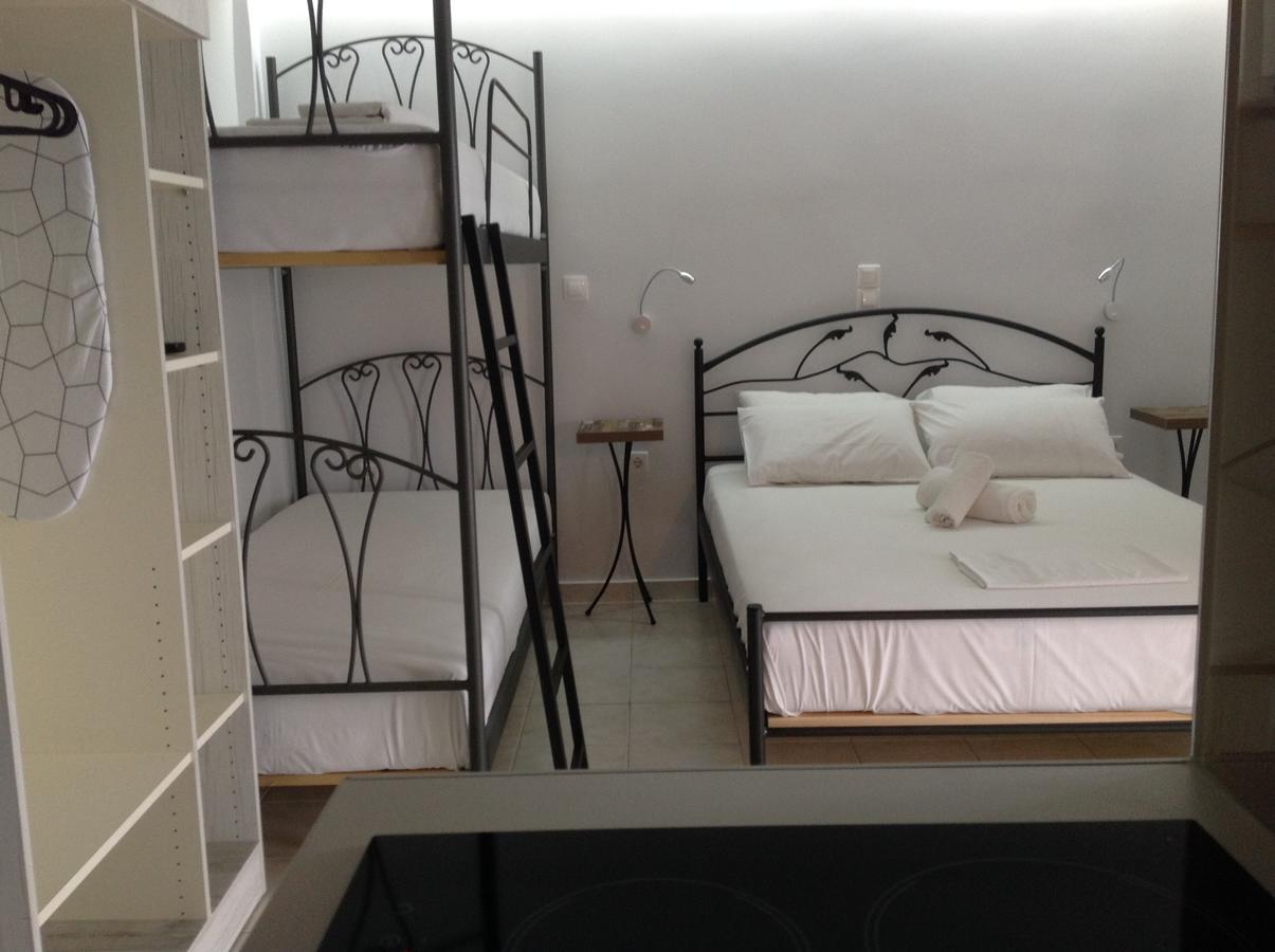 Eva Rooms Makrýgialos Esterno foto